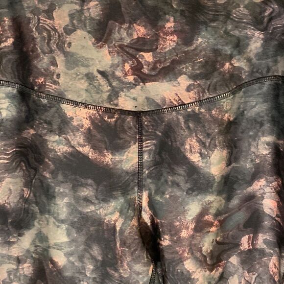 Addition elle plus size 2x camo leggings - Picture 5 of 9